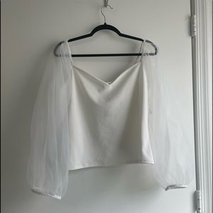 Express Puffy Sleeve Top